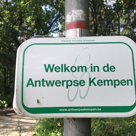 B&B 'T Gezellig Huizeke Zoersel Esterno foto